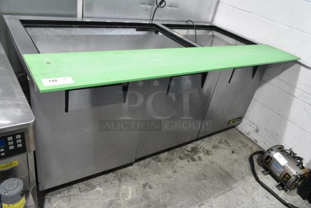 True TSSU-72-30M-B-ST Stainless Steel Commercial Prep Table on Commercial Casters on Commercial Casters. 115 Volts, 1 Phase. Tested and Powers On But Does Not Get Cold - Image 1 of 9