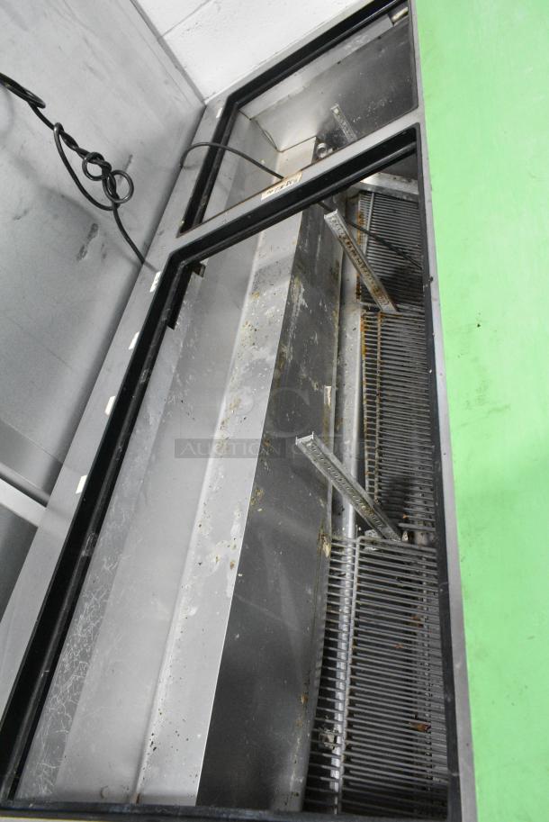 True TSSU-72-30M-B-ST Stainless Steel Commercial Prep Table on Commercial Casters on Commercial Casters. 115 Volts, 1 Phase. Tested and Powers On But Does Not Get Cold - Image 4 of 9