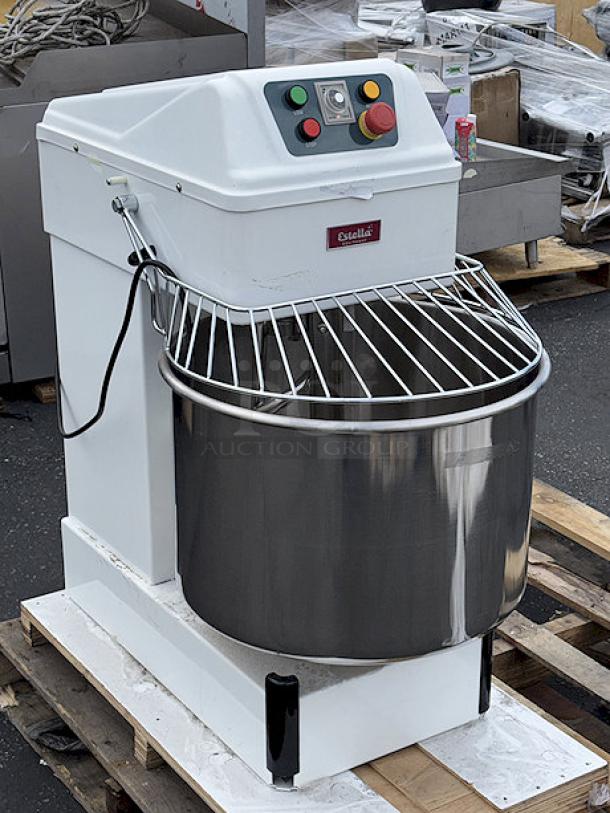 BRAND NEW SCRATCH-N-DENT!	Estella SM60 60 Qt. / 88 lb. Two-Speed Spiral Dough Mixer - 220V, 4 HP	13.6 Amps	1 Phase	60 Hz. SERIAL NUMBER: 348SM60112300383 - Image 3 of 7