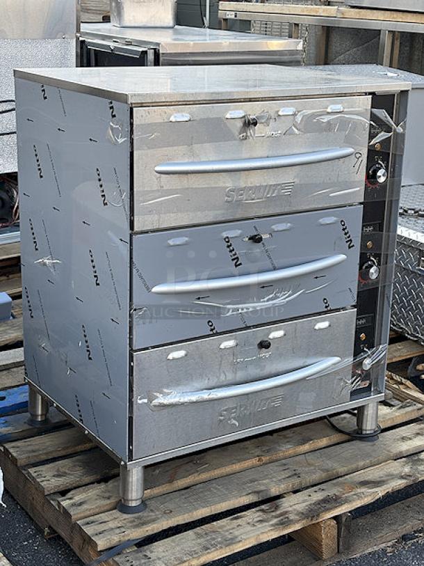 BRAND NEW SCRATCH & DENT! ServIt WDSFS-3 Triple Freestanding Drawer Warmer - 1350W, 120V. - Image 3 of 5