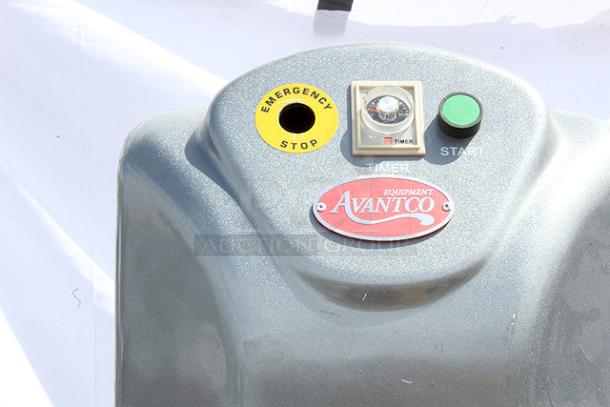 BRAND NEW SCRATCH & DENT Avantco MX60H 60 Qt. Planetary Floor Mixer with Guard & Standard Accessories - 240V, 3 Phase, 2 1/2 hp. S/N: 04012924-177MX60H. - Image 9 of 12