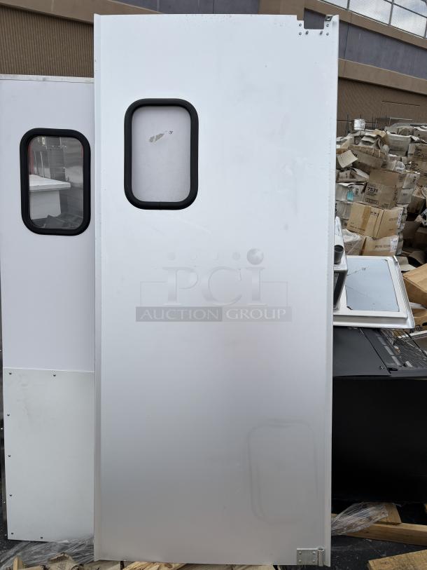 BRAND NEW SCRATCH-N-DENT! OUT OF ORIGINAL PACKAGING! Curtron Service-Pro Series 20 Single Aluminum Swinging Traffic Door - 30" x 84" Door Opening. 2x Your Bid. - Image 1 of 2