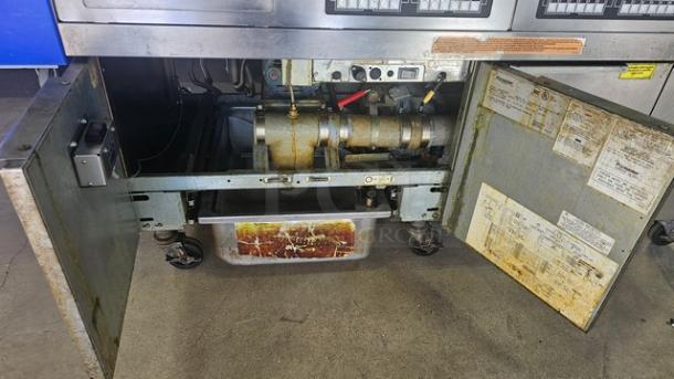 Frymaster Electric Floor Fryer 2 Bay w/ 2 Dump Stations. 480V, 60 Hz, 3 PH. On Casters. Very Good Condition. - Image 8 of 8