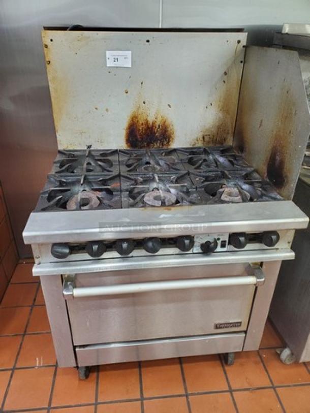 Thermatek 36" 6-Burner Propane Range w/ Oven Base. One Knob is damaged. Good Condition. - Image 1 of 6