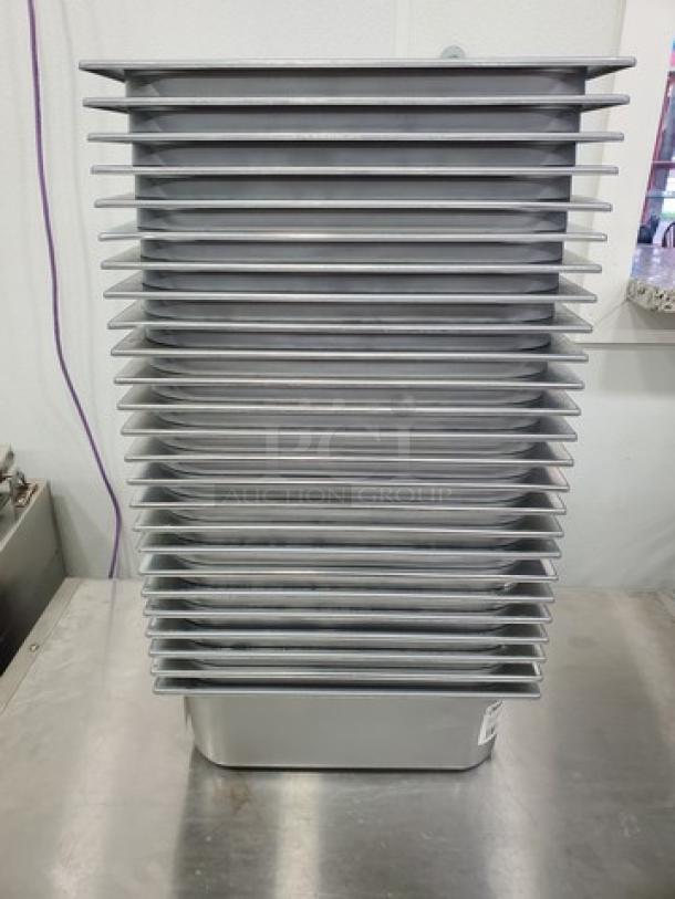 One lot of Gray, Disposable Food Pans. - Image 1 of 3