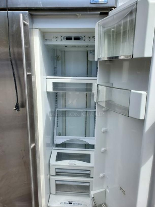 Monogram Side-by-Side Column Refrigerator & Freezer Set. - Image 2 of 9
