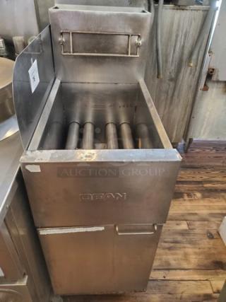 Dean SR152GN Gas Fryer. B.T.U./ HR. - 120000.