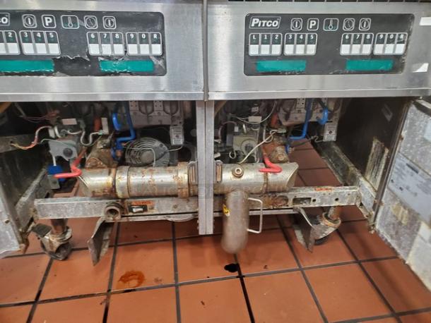 Pitco SSH60W Gas Fryer - (2) 60 lb Vats, Floor Model, Natural Gas. 115 V, 50/60 Hz, 9 A, 100000 BTU. - Image 3 of 10