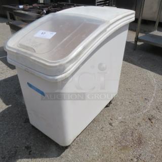 One Ingredient Bin On Casters.  Model# IB-27