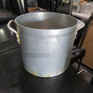 One Aluminum Stock Pot. 12X11