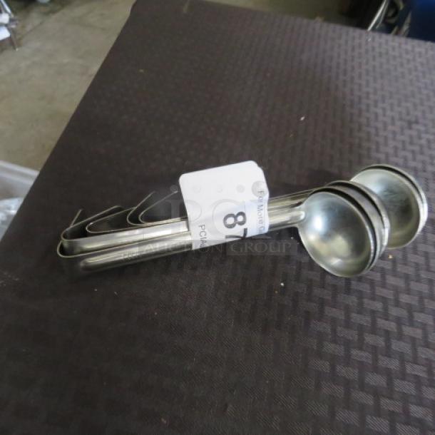 1oz Stainless Steel Ladle. 5XBID - Image 1 of 1