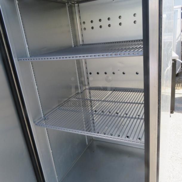 One WORKING True 1 Door Freezer With 3 Racks On Casters. Model# T-23F-HC. 115 Volt. 27X29.5X83.5 - Image 2 of 2