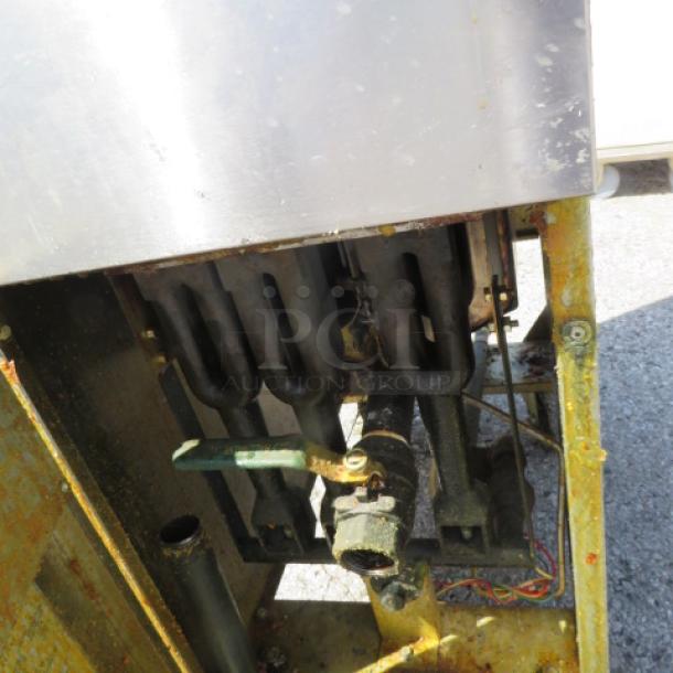 One Cook Rite Natural Gas Deep Fryer With 2 Baskets, R/L Side Splash On Casters. WORKING WHEN REMOVED. Model# ATFS40. 51.5X31X50 - Image 2 of 2