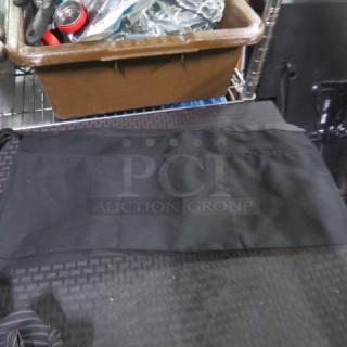 NEW Black Waist Apron. 2XBID