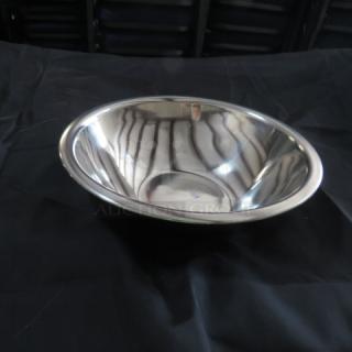 NEW 12 Inch Stainless Steel Mixing Bowl. 2XBID