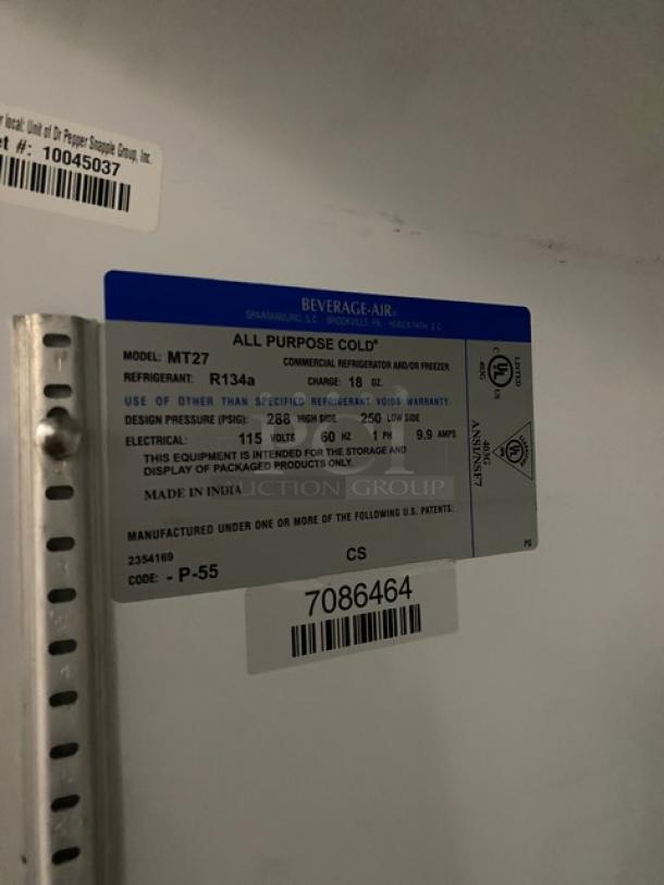 Beverage-Air Snapple Style Commercial Single Glass Swing Door Reach In Merchandiser Refrigerator! Model: MT27 SN: 7086464! 115V 1 Phase! - Image 6 of 7