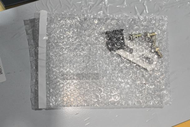 BRAND NEW SCRATCH AND DENT! 2025 Scotsman NS0422A-1B Stainless Steel Commercial Countertop Nugget Ice Machine - 420 lb. 115 Volts, 1 Phase. - Image 3 of 8