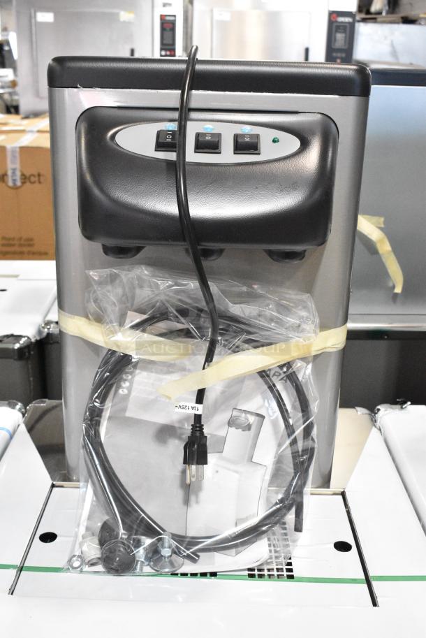BRAND NEW SCRATCH AND DENT! Cosmetal Niagra 65 Stainless Steel Commercial Floor Style Water Dispenser. 115 Volts, 1 Phase. - Image 4 of 6