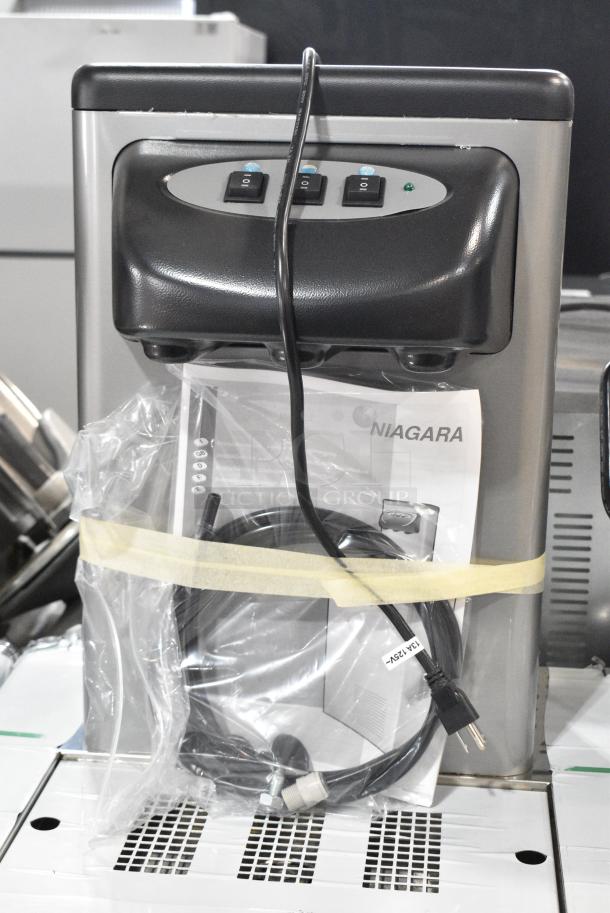 BRAND NEW SCRATCH AND DENT! Cosmetal Niagra 65 Stainless Steel Commercial Floor Style Water Dispenser. 115 Volts, 1 Phase. - Image 3 of 6