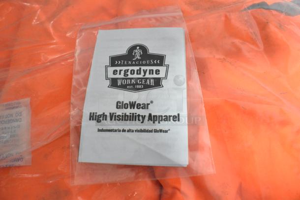 2 BRAND NEW SCRATCH AND DENT! Ergodyne GloWear 8928 Class E Hi-Vis Orange Insulated Bib Overalls with Black Bottom . 2 Times Your Bid! - Image 4 of 5