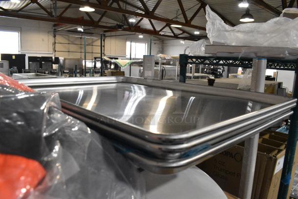 3 BRAND NEW SCRATCH AND DENT! Choice 407BUNFULL Full Size 18" x 26" 19 Gauge Wire in Rim Aluminum Bun Pan / Sheet Pan. 3 Times Your Bid! - Image 2 of 3