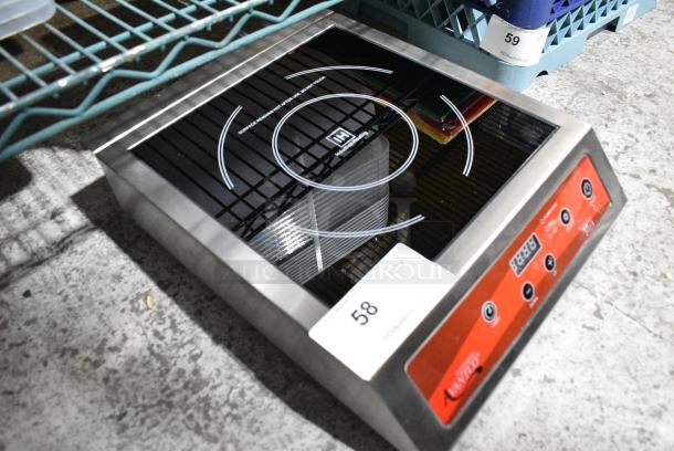 BRAND NEW SCRATCH AND DENT! 2024 Avantco 177IC3500 Stainless Steel Countertop Induction Range / Cooker. 208-240 Volts, 1 Phase. - Image 2 of 6