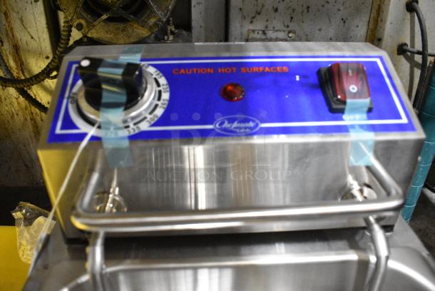 BRAND NEW SCRATCH AND DENT! Globe PF16E Stainless Steel Commercial Electric Powered Single Bay Fryer w/ Fry Basket. 208/240 Volts, 1 Phase. - Image 4 of 7