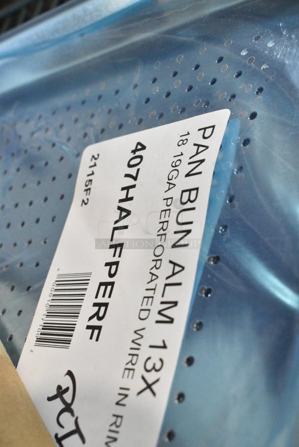 4 BRAND NEW SCRATCH AND DENT! Items Including 407PZCOUP08 Choice 8" Aluminum Coupe Pizza Pan, 407HALFPERF Choice Half Size 19 Gauge 13" x 18" Wire in Rim Aluminum Perforated Bun / Sheet Pan. 4 Times Your Bid! - Image 6 of 6