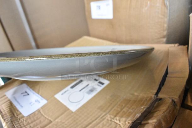 2 BRAND NEW SCRATCH AND DENT! Boxes of 4 Acopa 999COPP21GN 12 1/2" Granite Gray Stoneware Coupe Plate. 2 Times Your Bid! - Image 3 of 5