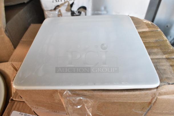 2 BRAND NEW SCRATCH AND DENT! Box of Acopa White Square Plates. 2 Times Your Bid! - Image 1 of 3