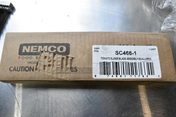 2 BRAND NEW SCRATCH AND DENT! Items Including Nemco SC466-1 3/16" Scalloped Blade Assembly for Nemco N55600-1 Easy Tomato Slicers and VEGA3000 Credit Card Reader. 2 Times Your Bid! - Image 4 of 6