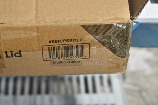 2 BRAND NEW SCRATCH AND DENT! ServSense 651cpssi7lp 0.6 fl. oz. Stainless Steel Inset Pump with Lid for 7 Qt. Inset. 2 Times Your Bid! - Image 3 of 3