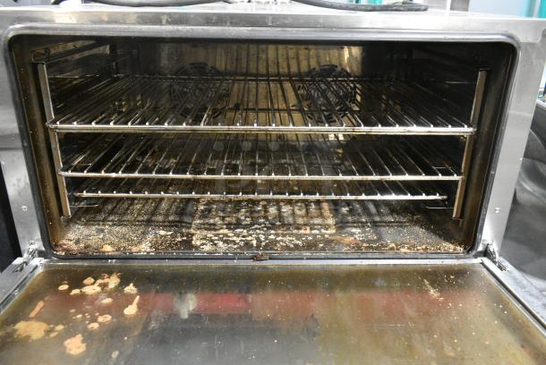 Avantco 177CO38M Stainless Steel Commercial Electric Powered Full Size Convection Oven. 208/240 Volts. - Image 5 of 7