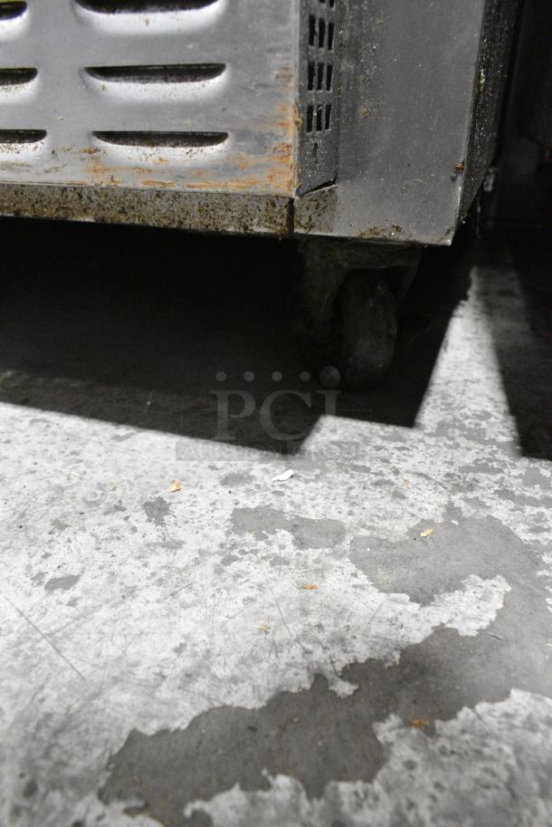 Continental Stainless Steel Commercial 2 Drawer Chef Base on Commercial Casters. 115 Volts, 1 Phase. Tested and Working! - Image 4 of 6