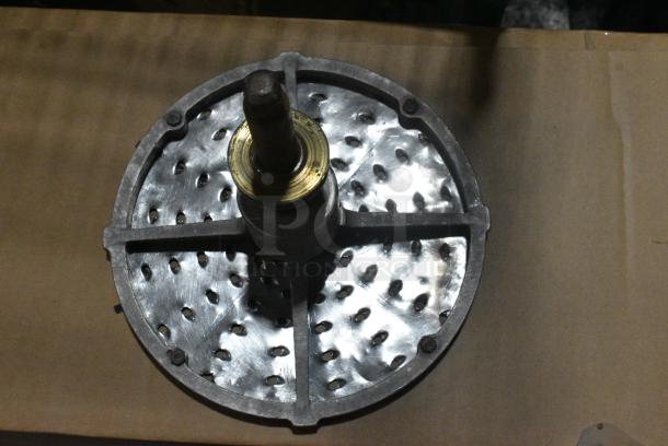 Metal Pelican Head w/ Grating Blade Insert. Missing Front Piece. - Image 4 of 11