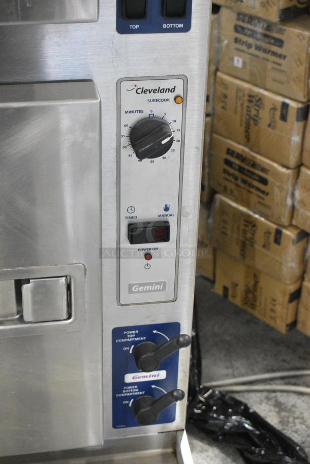Cleveland 24CGA10.2 Gemini Stainless Steel Commercial Natural Gas Powered 2 Deck Stem Cabinet. 72,000 BTU. - Image 4 of 8