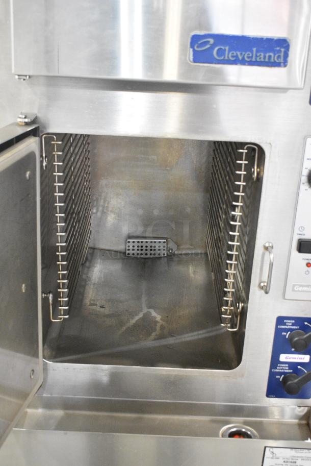 Cleveland 24CGA10.2 Gemini Stainless Steel Commercial Natural Gas Powered 2 Deck Stem Cabinet. 72,000 BTU. - Image 6 of 8
