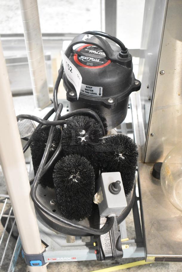 Bar Maid SS-100 Metal Commercial Countertop Glass Cleaning Machine. 115 Volts, 1 Phase. Tested and Does Not Power On - Image 1 of 8