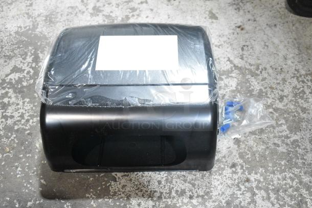 Wall Mount Paper Towel Dispenser. - Image 3 of 7