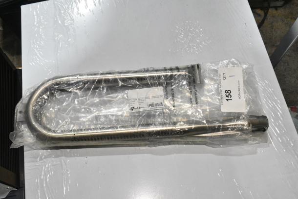 BRAND NEW SCRATCH AND DENT! Cooking Performance Group CPG 3511470672 U Type Burner Assembly CBL / CBL Countertop Charbroilers and G / GT Countertop Griddles - Image 1 of 3