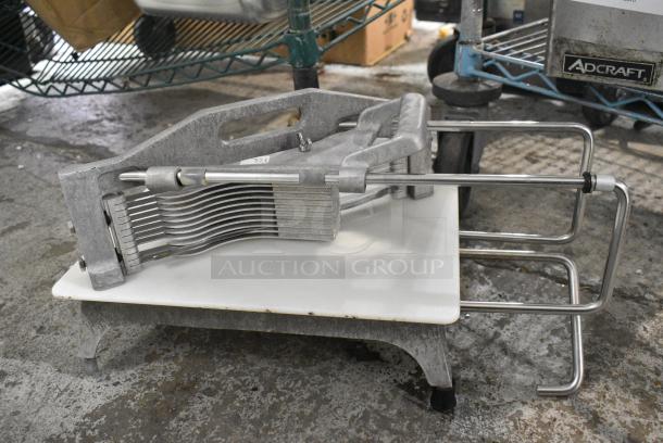 Lincoln 0644N Metal Countertop Tomato Slicer. - Image 1 of 7