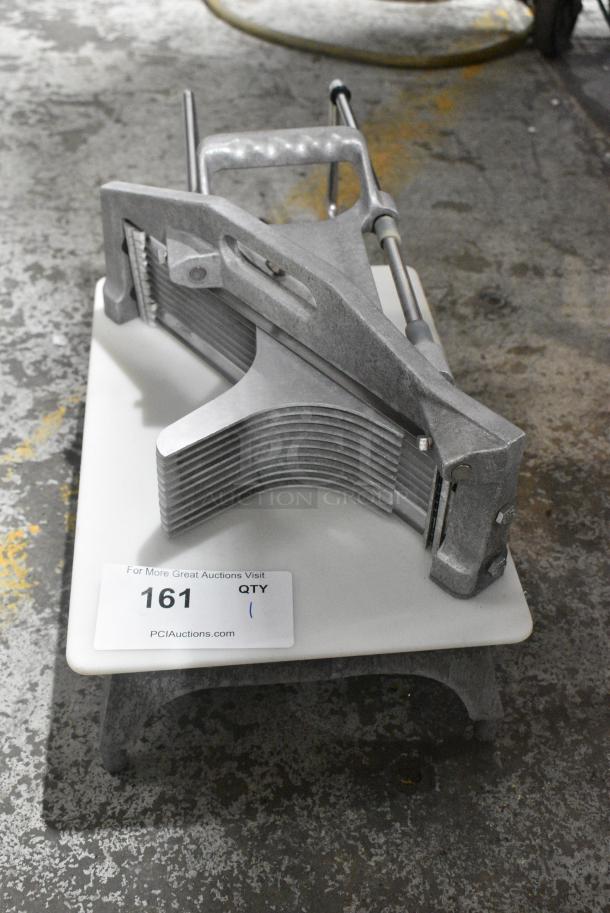 Lincoln 0644N Metal Countertop Tomato Slicer. - Image 4 of 7