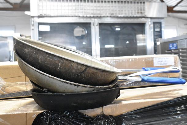 ALL ONE MONEY! Tier Lot of Various Items Including Metal Fry Baskets, Poly Bin and Skillets - Image 5 of 7