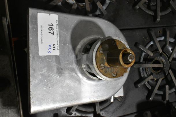 Metal Pelican Head Frame w/ Extra Front Panel. - Image 3 of 7