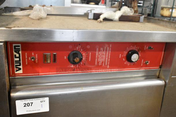 Vulcan Stainless Steel Commercial Propane Gas Powered Full Size Convection Oven w/ Solid Doors, Metal Oven Racks and Thermostatic Controls. - Image 4 of 7