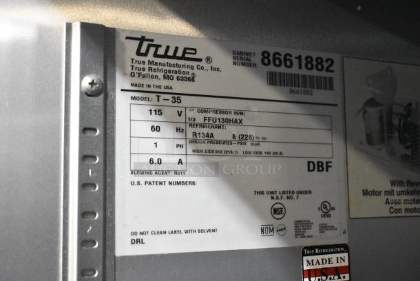 True T-35 Stainless Steel Commercial 2 Door Reach In Cooler w/ Poly Coated Racks. 115 Volts, 1 Phase. Tested and Working! - Image 7 of 7