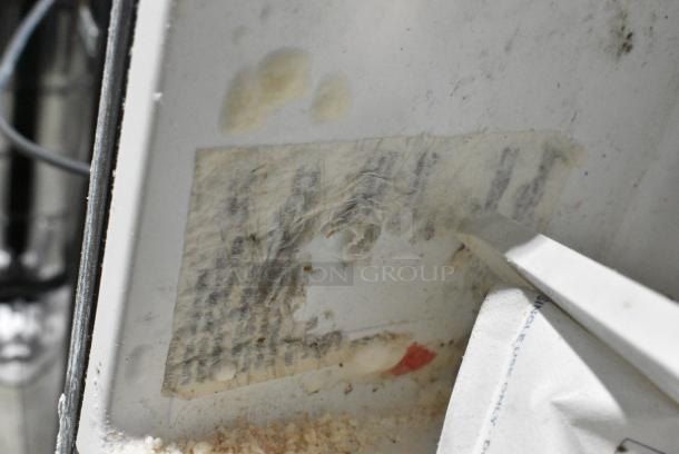 Black & Decker Mini Cooler. 115 Volts, 1 Phase. Tested and Working! - Image 7 of 7