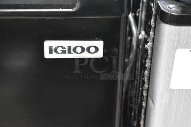 Igloo IRF32BK Mini Cooler. 115 Volts, 1 Phase. Tested and Working! - Image 2 of 6