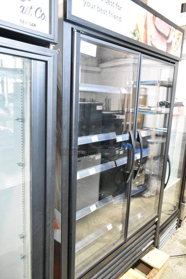 2021 True TVM-48SL-HC Metal Commercial 2 Door Reach In Cooler Merchandiser w/ Metal Shelves. 115 Volts, 1 Phase. Tested and Working! - Image 2 of 7