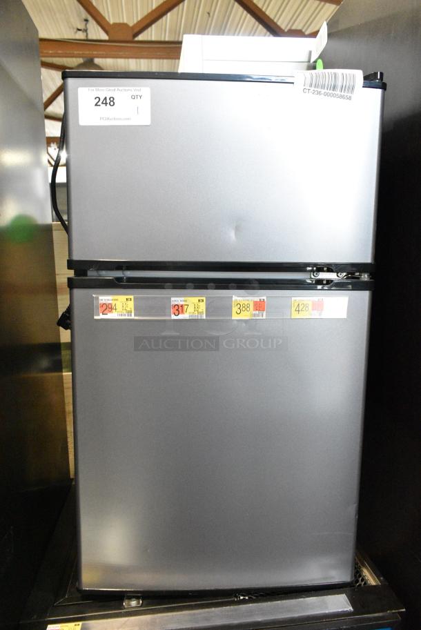 Arctic King ARM32D5ASL Mini Cooler w/ Freezer. 115 Volts, 1 Phase. Tested and Powers On But Does Not Get Cold - Image 1 of 8